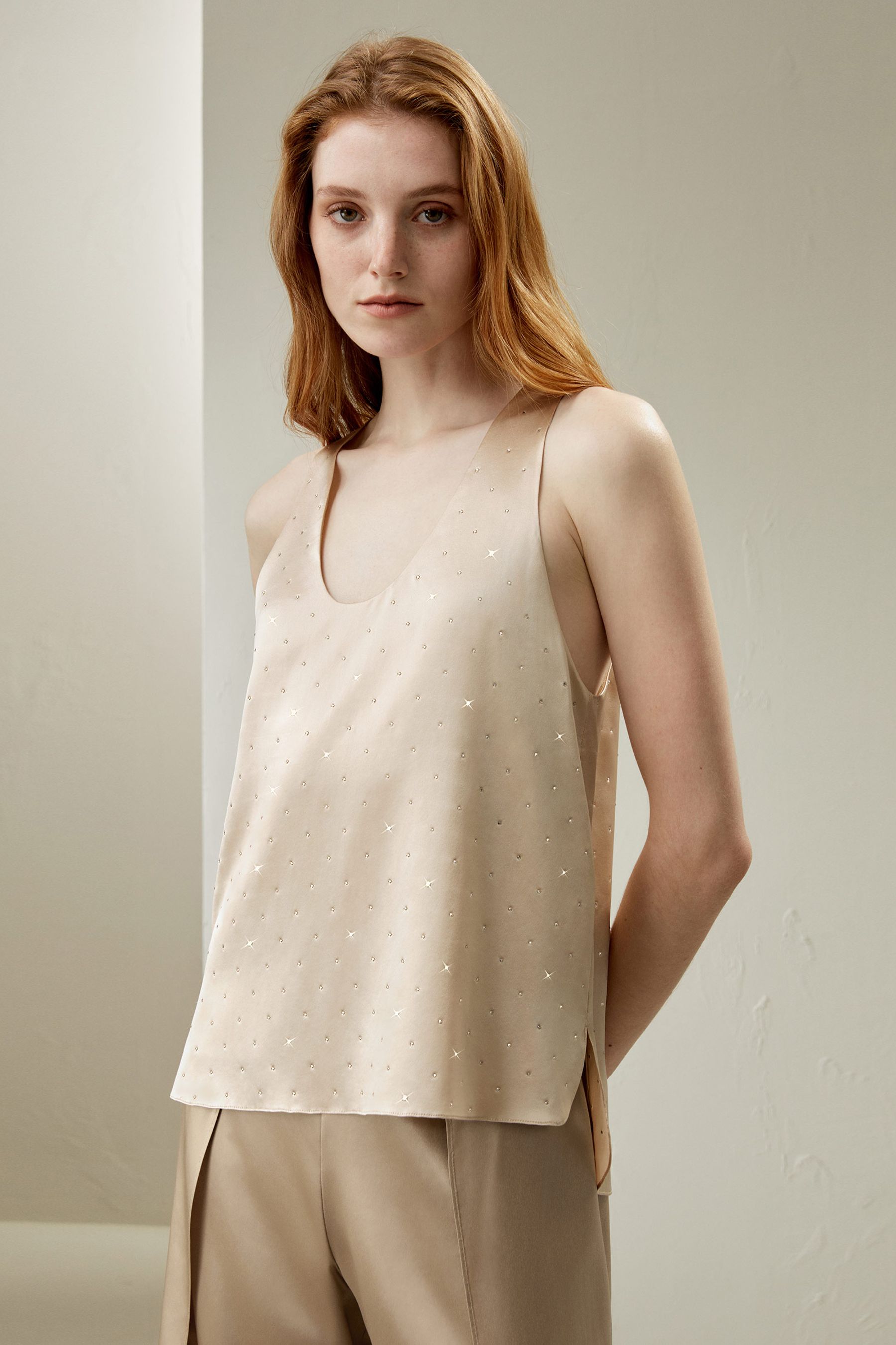 Silk Sparkle U Neck Üst