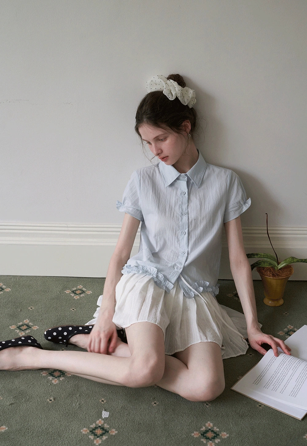 Lightweight Ruffle Trim Short Sleeve Gömlek