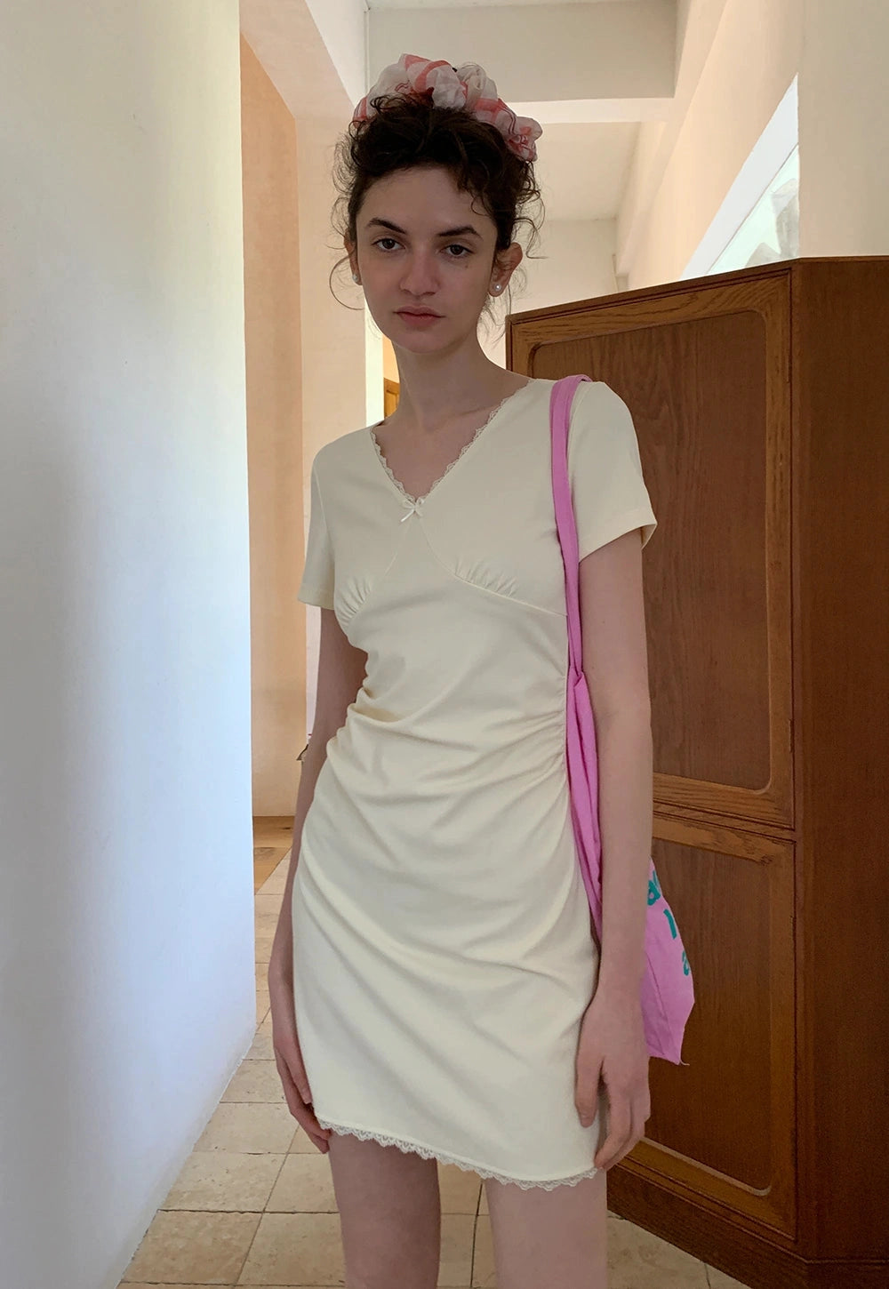 Women's Short-Sleeve Ruched V-Neck Elbise