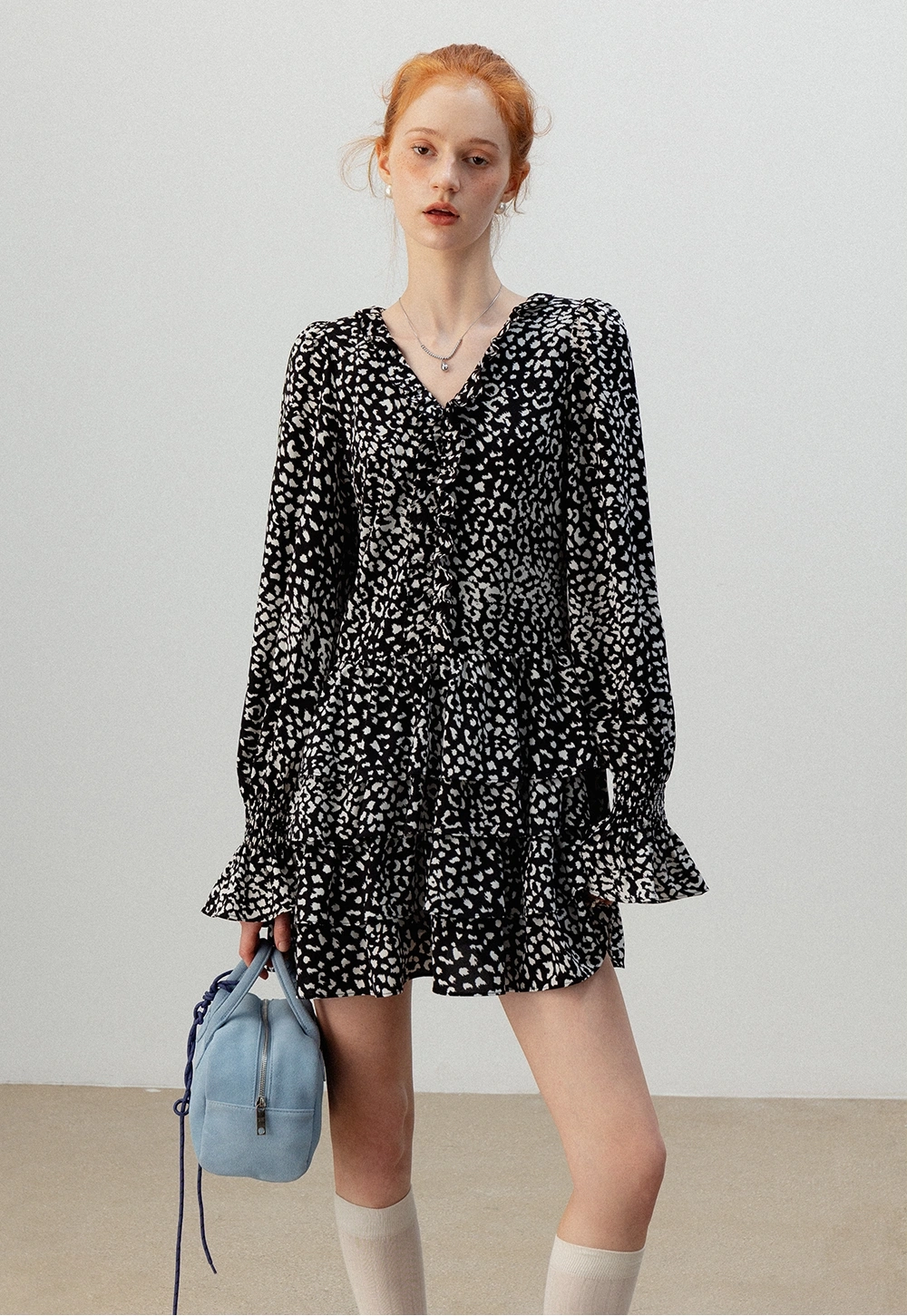 Monochrome Print Ruffle Elbise