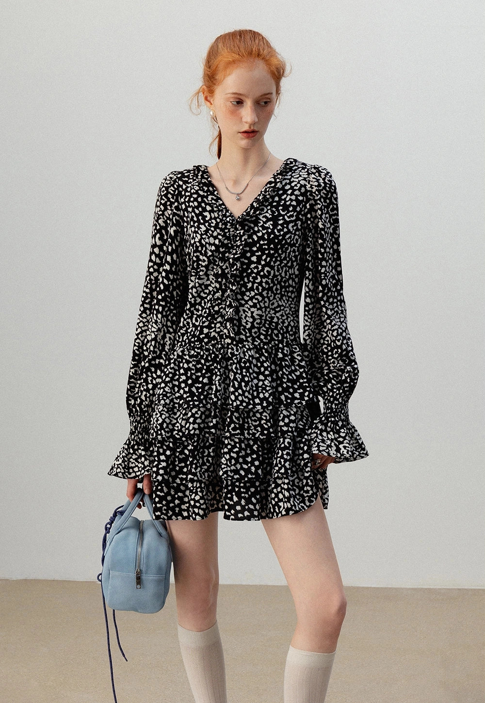 Monochrome Print Ruffle Elbise