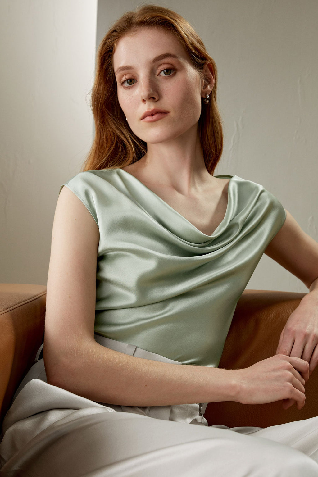 Silk Charmeuse Cowl Neck Tişört