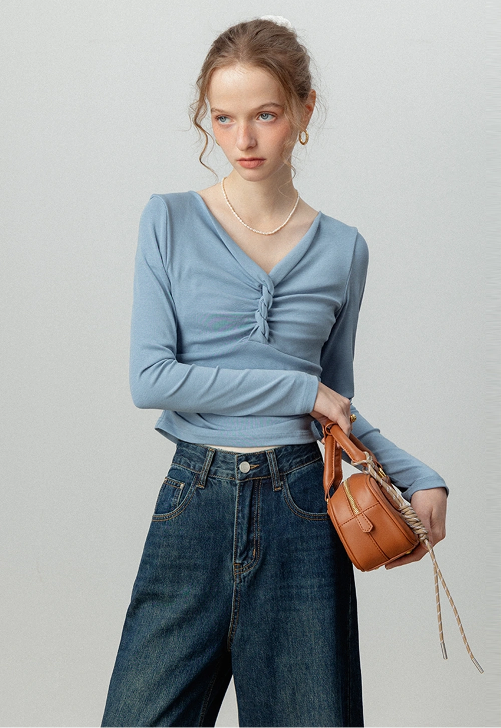 Women's Twist-Front Bluz