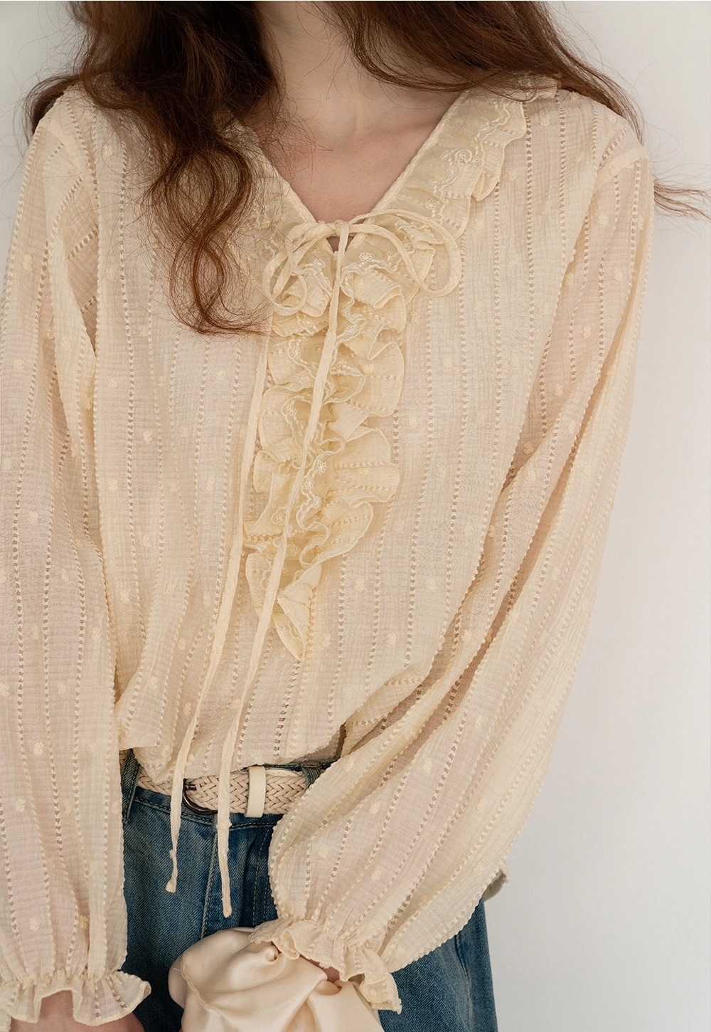 Women's Ruffled Neckline Tie-Up Bluz