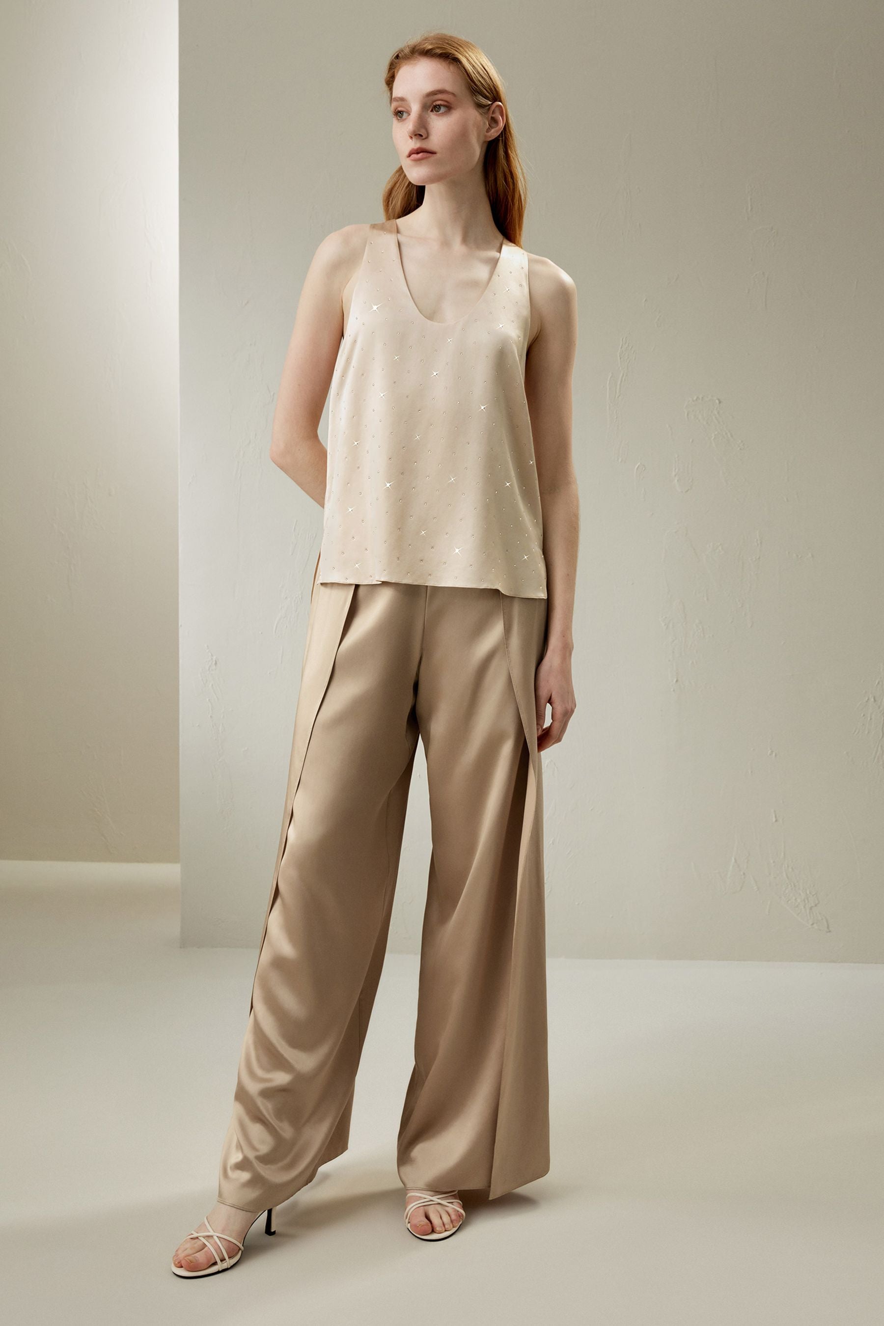 Silk Sparkle U Neck Üst