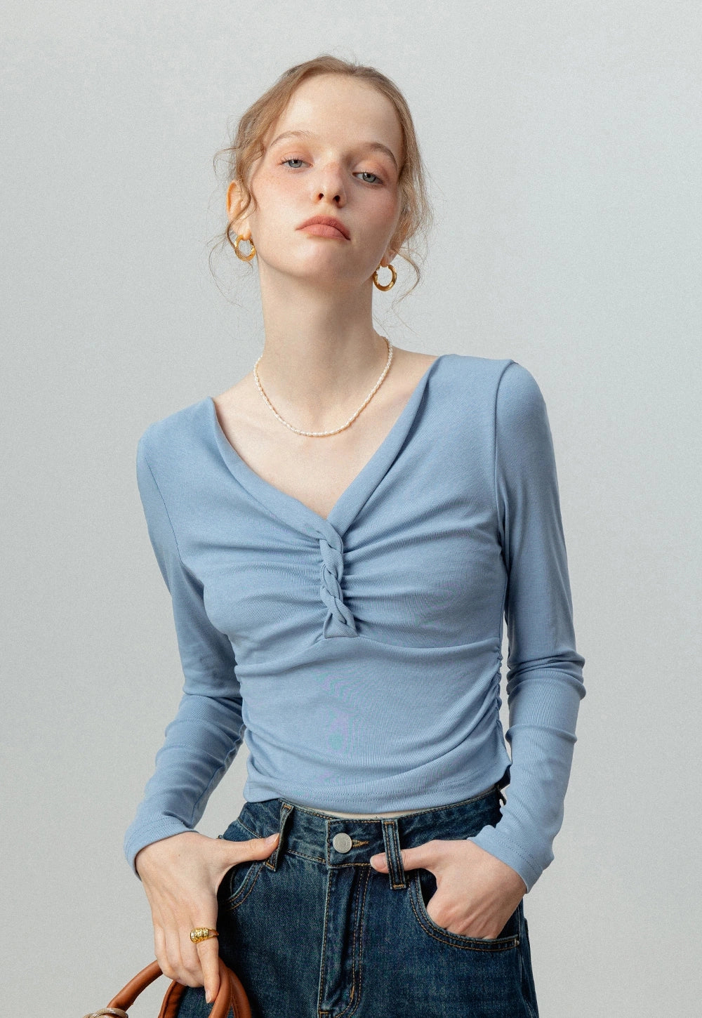 Women's Twist-Front Bluz